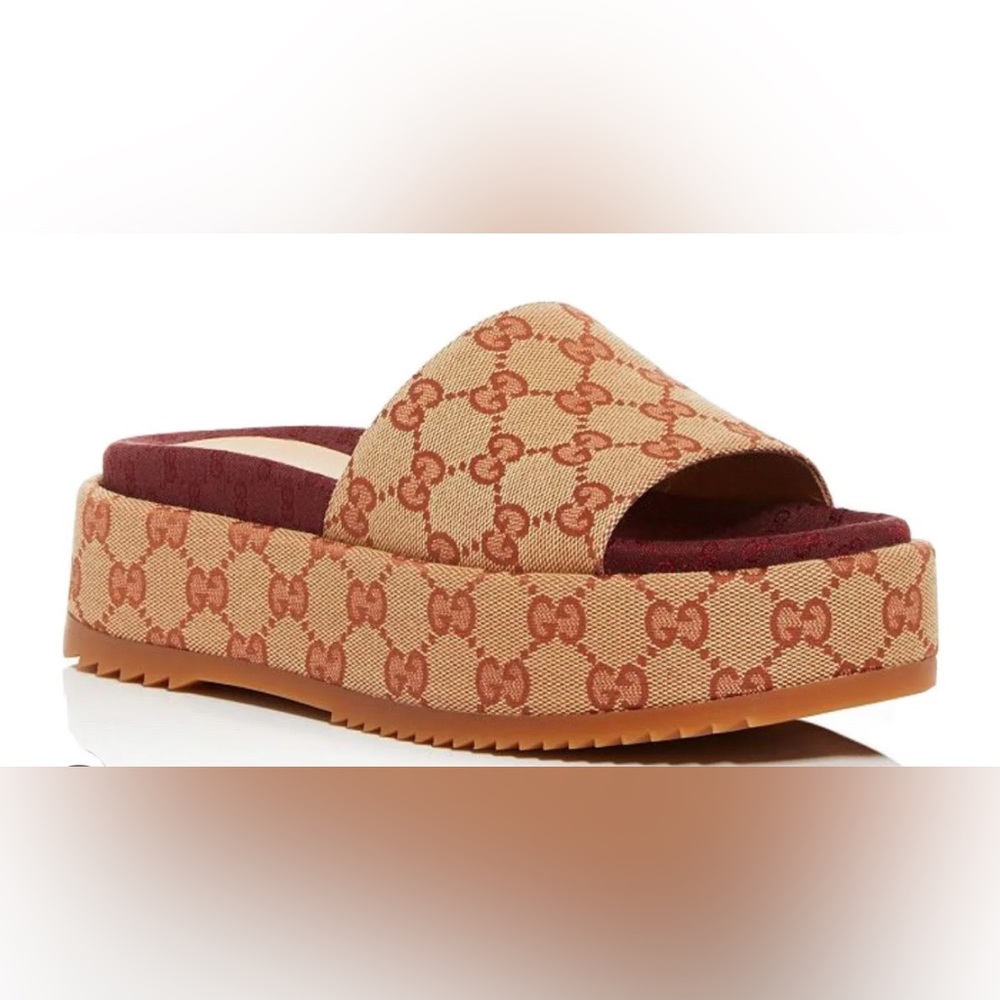 Gucci Beige and Burgundy Sandals